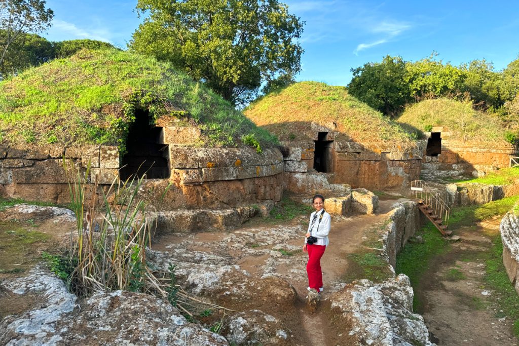 Image: Angela Corrias travel advisor in Cerveteri included in the Discover Lazio Tour.