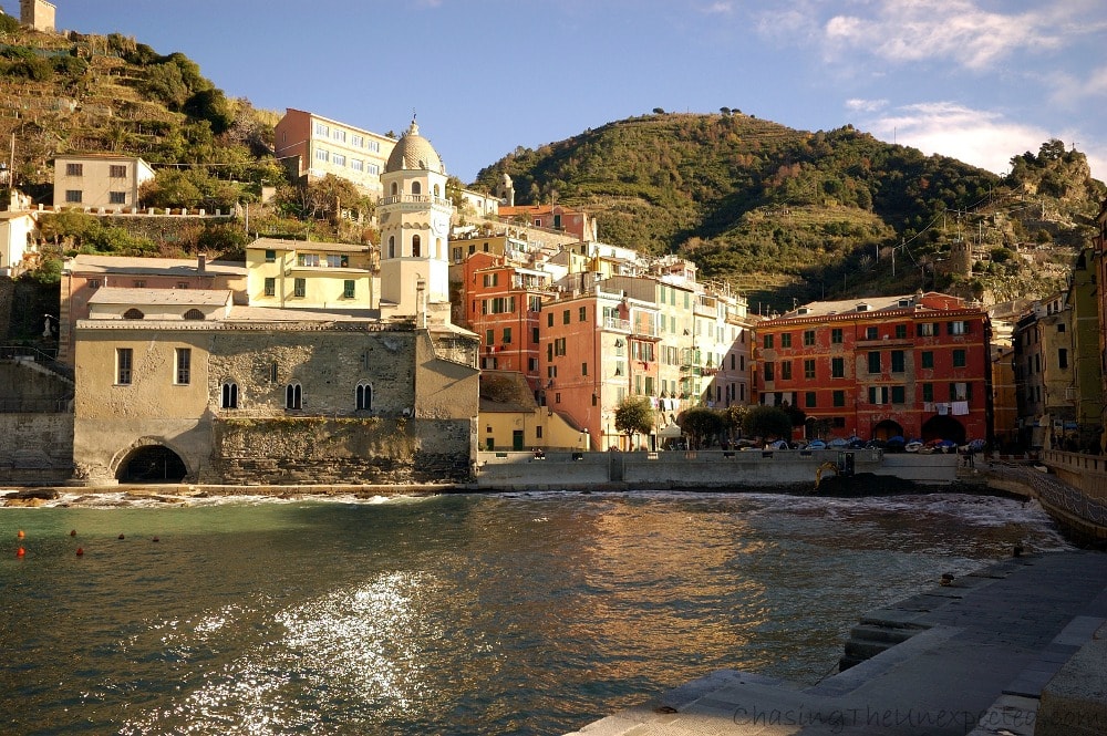 Image: Cinque Terre cycling tour in Italy