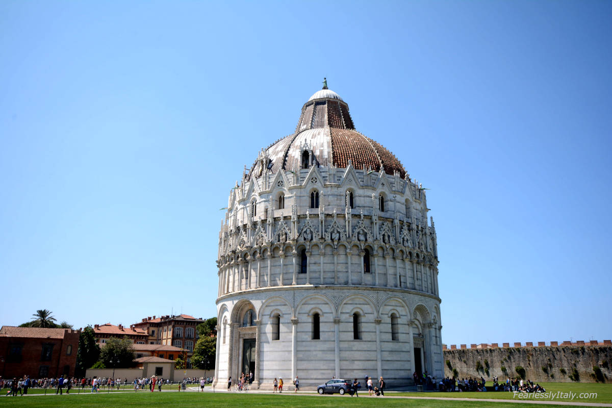 Image of Pisa's Battistero di San Giovanni