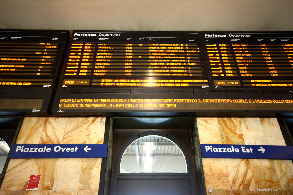 Image: Train timetables in Italy
